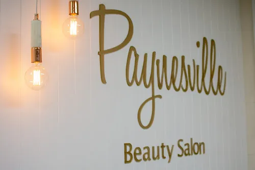 6 - Headlines Unisex Salon