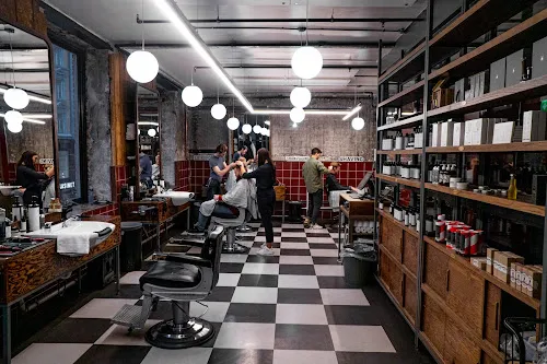 1 - Hei Sveis - Dame & Herre frisør