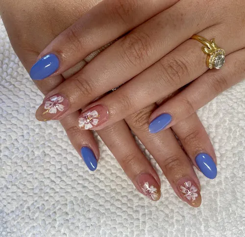3 - Helen’s Nails & Beauty