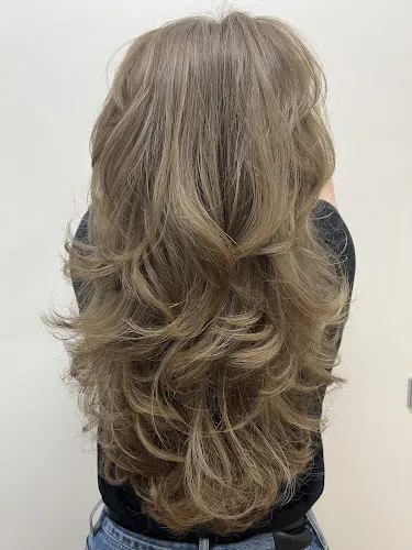 2 - Hermosa Nails & Eyelashes Salon