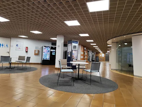 2 - Herr Abhijit Raje