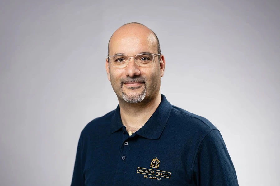 1 - Herr Detlef Schulte