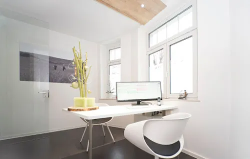 6 - Herr Dipl.-Med. Michael Haak