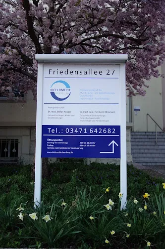 7 - Herr Dipl.-Med. Thomas Hey