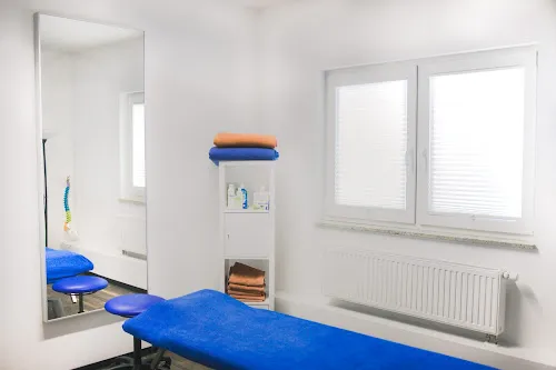 8 - Herr Dr. Leonidas Tsiropoulos