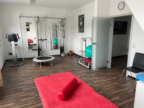 3 - Herr Dr. Leonidas Tsiropoulos