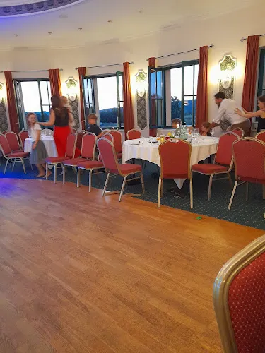 2 - Herr Dr. med. Bernd-Michael Pratsch