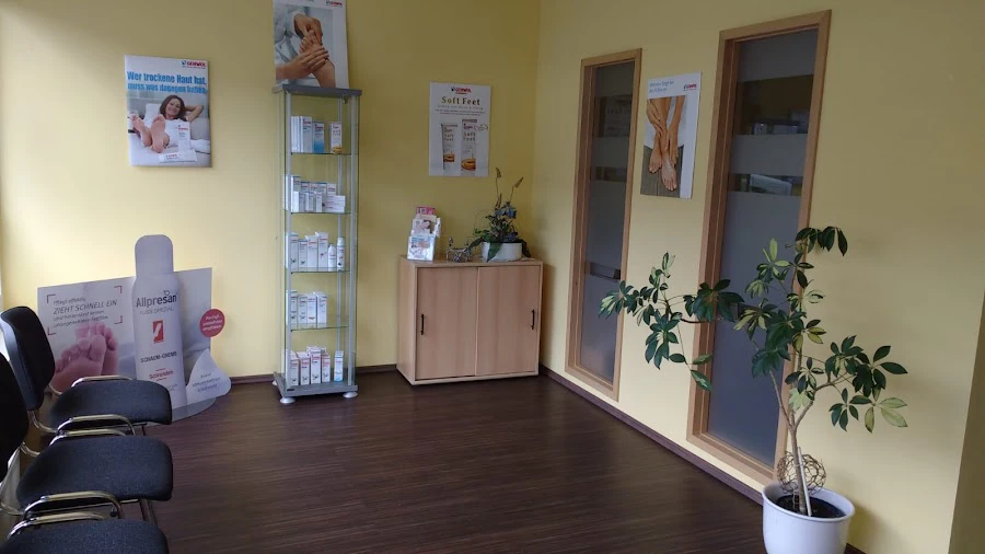 1 - Herr Dr. med. Dieter Stübinger