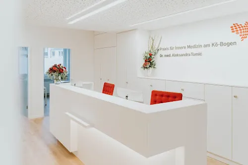 7 - Herr Dr. med. (I) Christian Reichstein