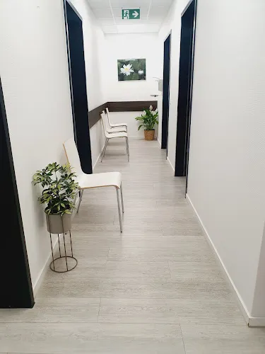 2 - Herr Dr. med. Joachim Freistühler