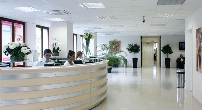 1 - Herr Dr. med. Jürgen Burdenski