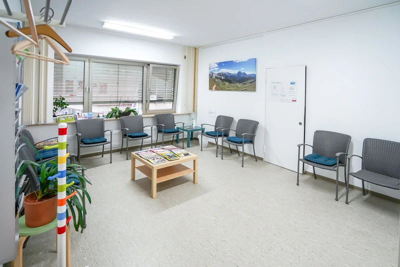 1 - Herr Dr. med. Kai Detlev Brüns