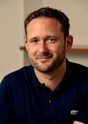 1 - Herr Dr. med. Kai Theilemann