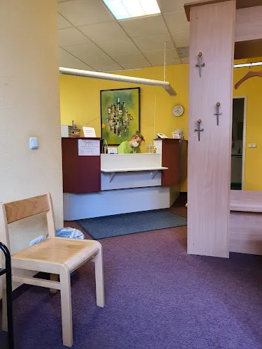 8 - Herr Dr. med. Lutz Eckardt