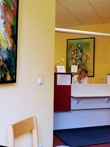 3 - Herr Dr. med. Lutz Eckardt