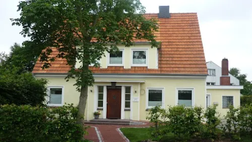 1 - Herr Dr. med. Manfred Ziegenhagen