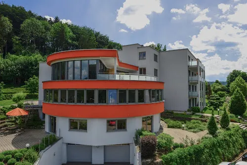 2 - Herr Dr. med. Markus Kolb