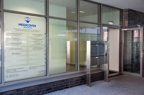 5 - Herr Dr. med. Martin Schebeck