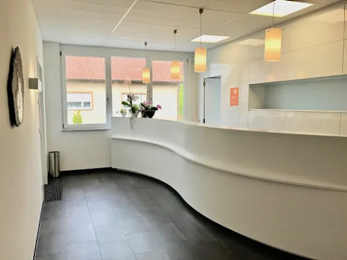 2 - Herr Dr. med. Peter Ertel