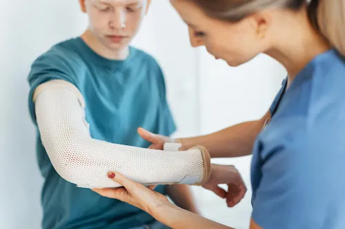 5 - Herr Dr. med. Peter Heinen