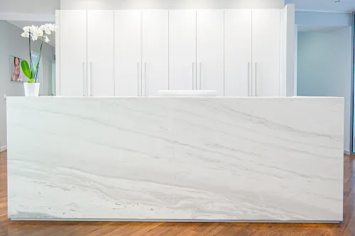 2 - Herr Dr. med. Peter Kiera