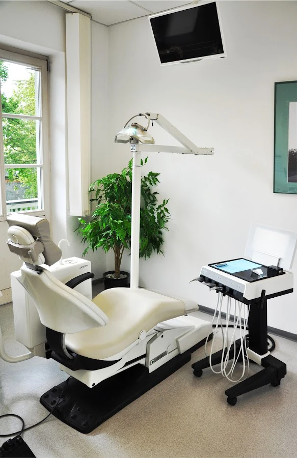 1 - Herr Dr. med. Philipp Wolf