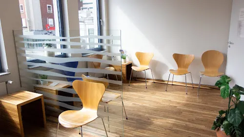 3 - Herr Dr. med. Robert Nagels