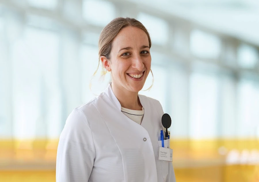 1 - Herr Dr. med. Sakar