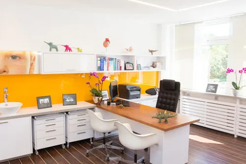 4 - Herr Dr. med. Stefan Kurek