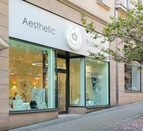 3 - Herr Dr. med. Ulrich Bernhard