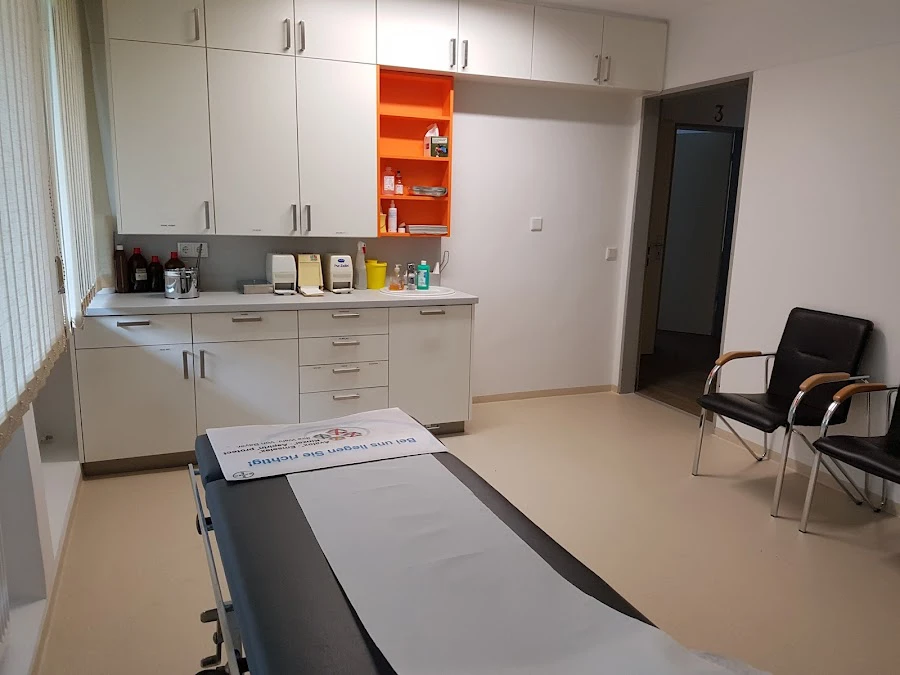 1 - Herr Dr. medic. (IMF Klausenburg) Gavrila Urlea-Albert