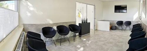 5 - Herr Dr. Nader Ruhani