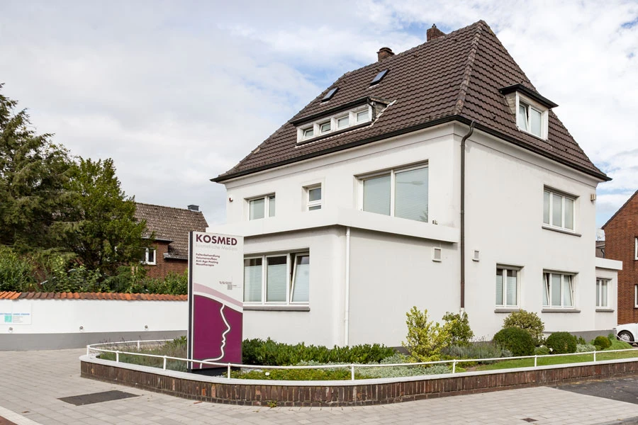 1 - Herr Dr. (Univ. Zagreb) Damir Pernar