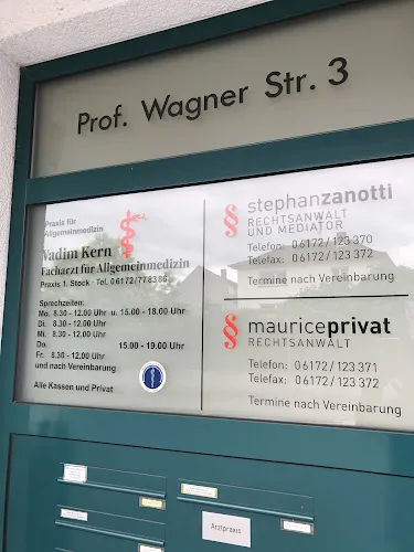 3 - Herr Dr.med. Peter Laufer