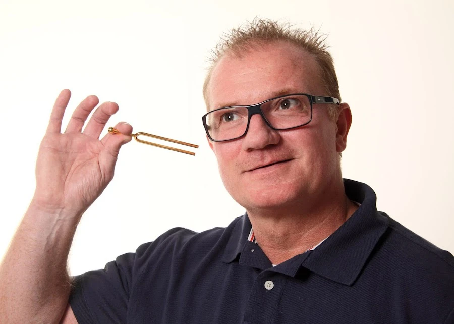 1 - Herr Klaus Marnau