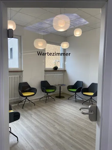 4 - Herr Martin Flügel