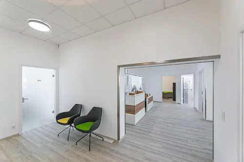 3 - Herr Martin Flügel