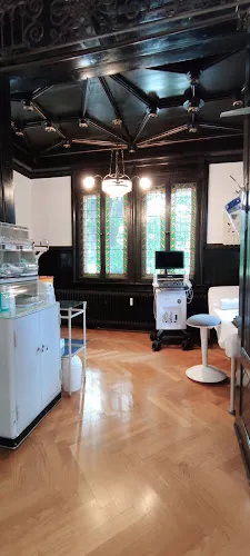 6 - Herr Martin Güß