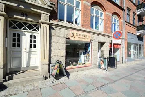 3 - Herrefrisøren i nørregade