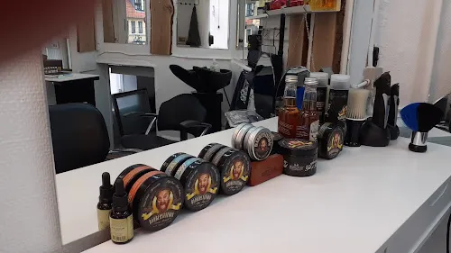 6 - Herrefrisøren i nørregade