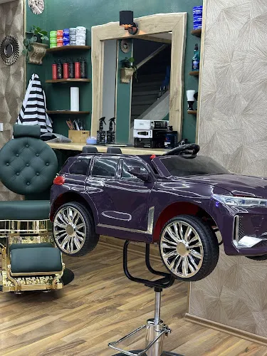 6 - Hesham’s cut Barbershop