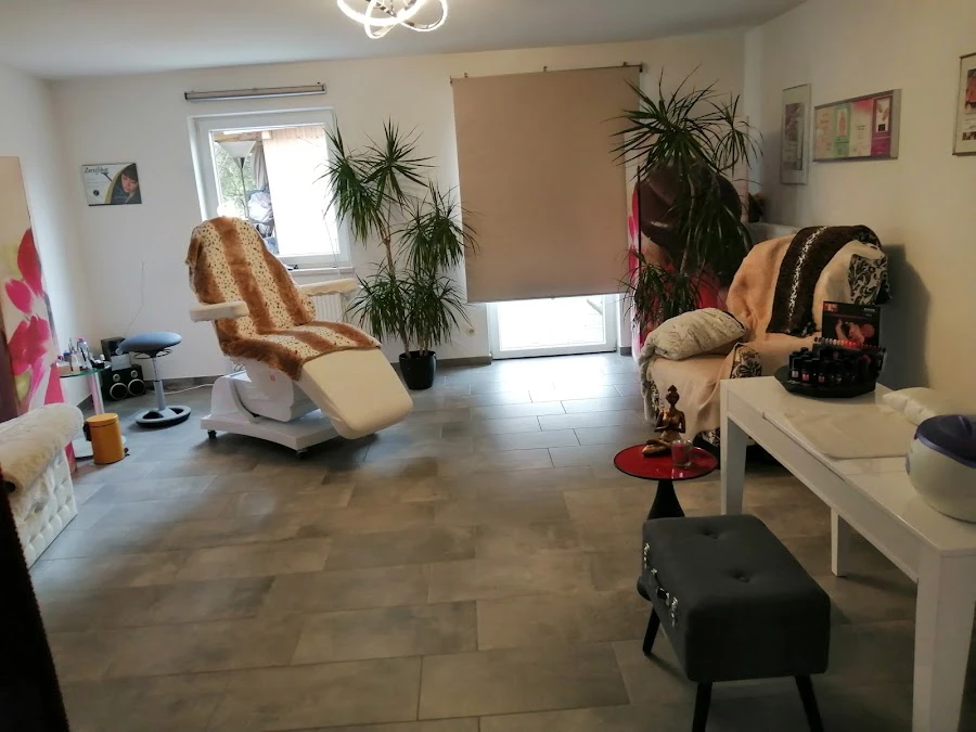 1 - Hevi Style Herrenfriseursalon