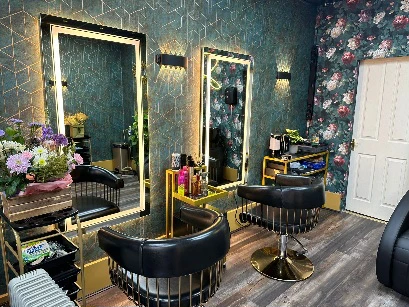 1 - Hewis Hair & Beauty