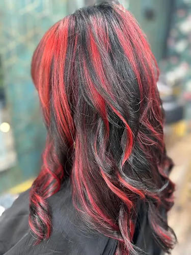 3 - Hewis Hair & Beauty