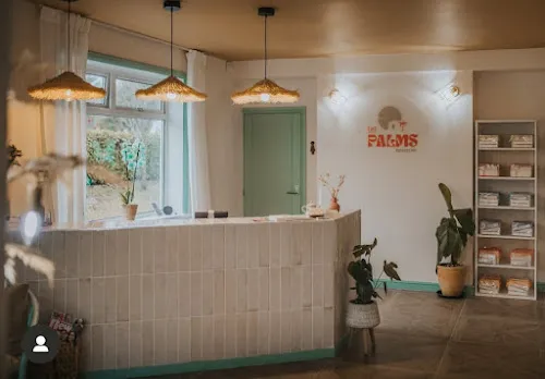 3 - High Maintenance skincare studio