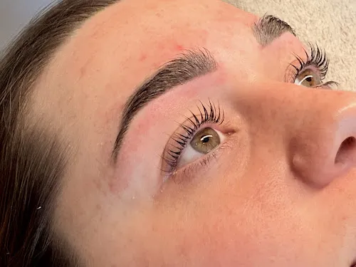 4 - High Maintenance skincare studio