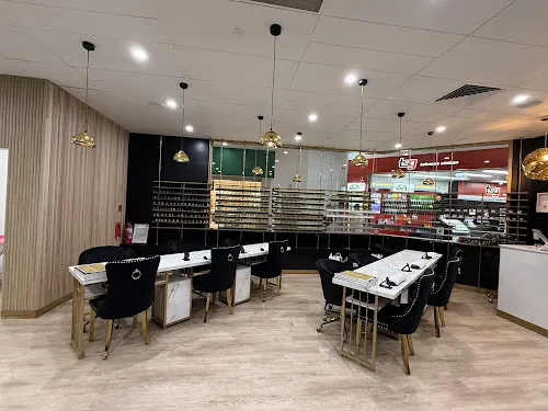 3 - HIGHLAND NAILS AND BEAUTY BAR ROMA - QUEENSLAND