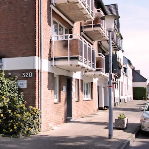 4 - HNO Arztpraxis Grefen