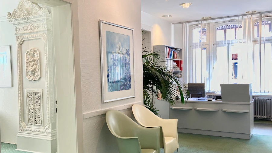 1 - HNO-Praxis Dr. med. Jörg Landwehr