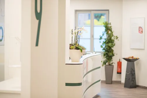 7 - HNO Praxis Leer • Dr. med. Johann Jahn